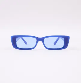 loading="lazy"